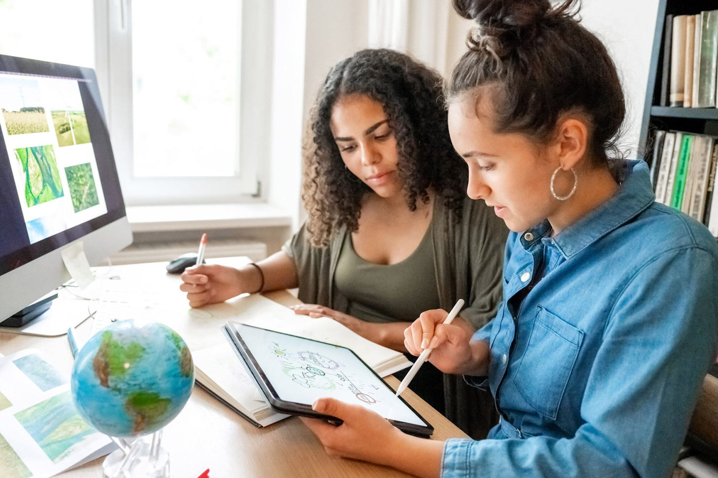 Accompagner les anciennes étudiantes et les anciens étudiants