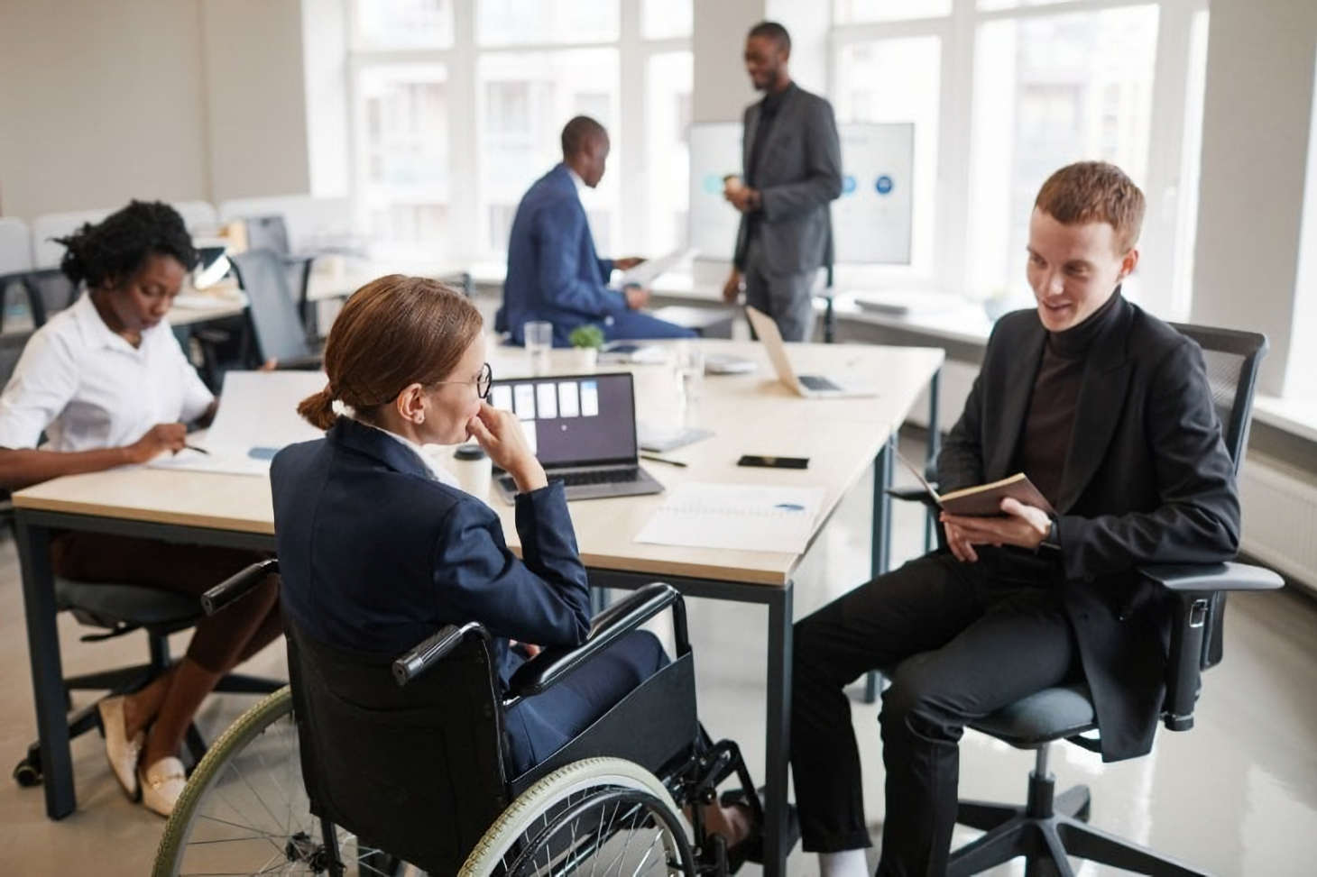 Offrir un environnement de travail inclusif et accueillant
